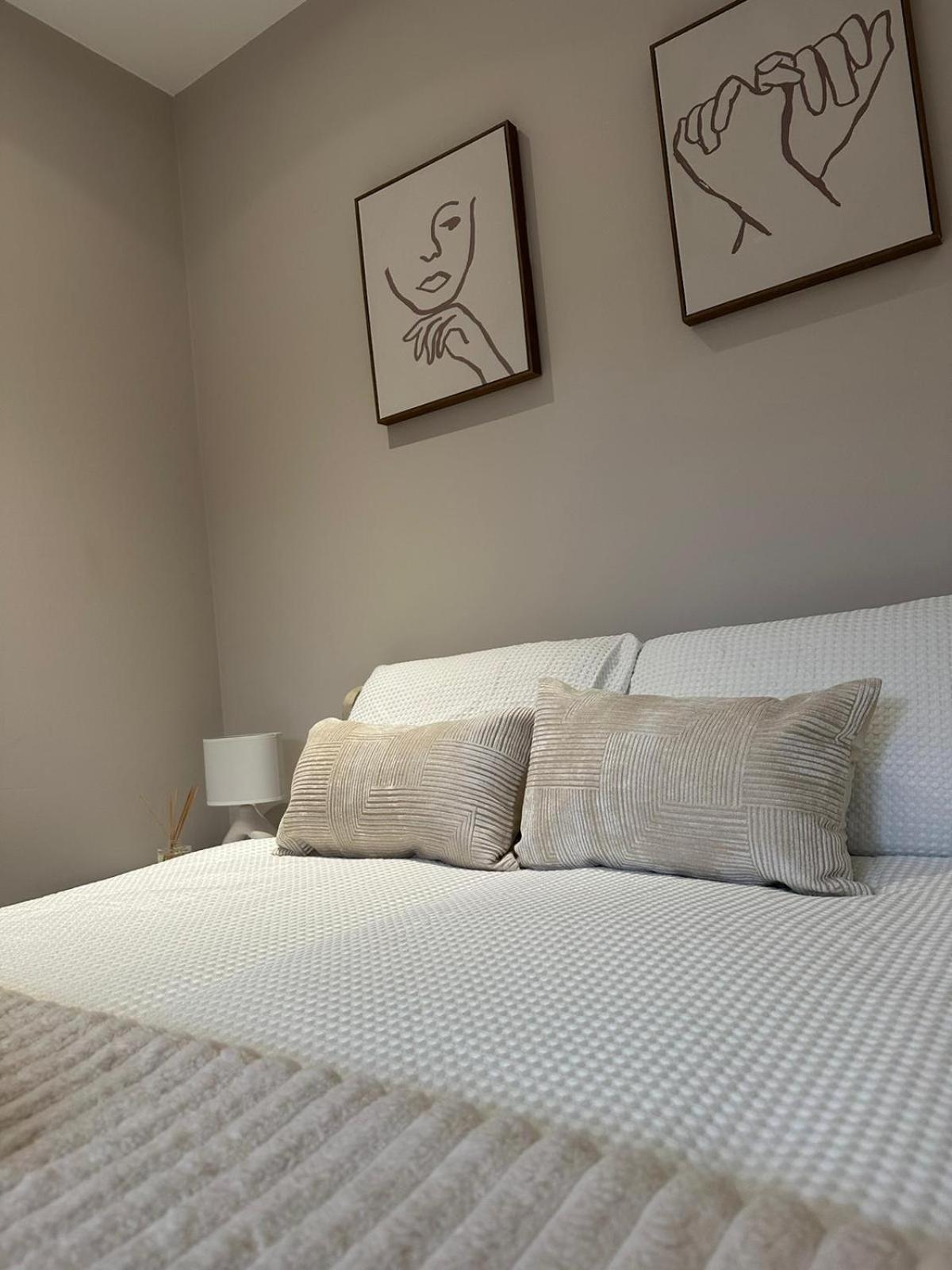 Richardson Deluxe Apartments - 3 Bed London Luaran gambar